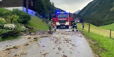 Unwetter Schäden Feuerwehr