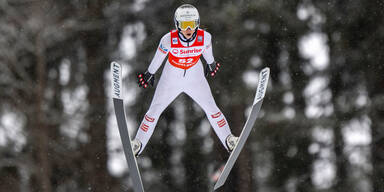 Adlerin Eder verpasst Podest in Engelberg