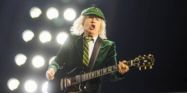 ACDC GettyImages-2152870652.jpg