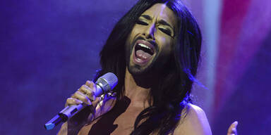 Conchita Wurst rockte die "Stonewall-Gala"