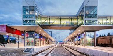 Anreise zu Air Power, F1, Moto-GP - Bahnhof Zeltweg wird ausgebaut