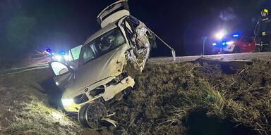 BMW-Crash am Christtag: Fünf Verletzte in NÖ