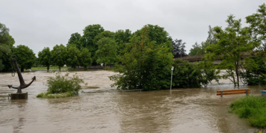 Hochwasser: Ein toter und mehrere Vermisste