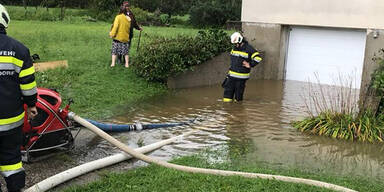 Schwere Unwetter: Feuerwehren in Stainz im Dauereinsatz