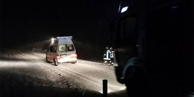 Rettungsauto Schnee