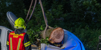 Bauch kracht auf Camper in Kirchdorf an der Krems