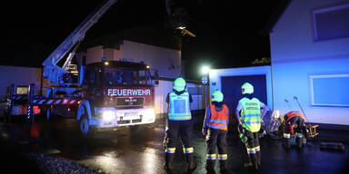 Hagelunwetter fordert Feuerwehren