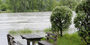 Hochwasser bei Melk, Wachau 