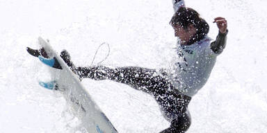 Peter Devries bei einem Surf-Wettbewerb vor Kanada