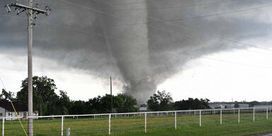tornado11.jpg